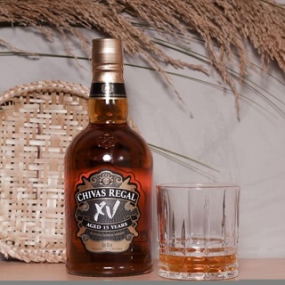 Chivas 15 Anos Garrafa