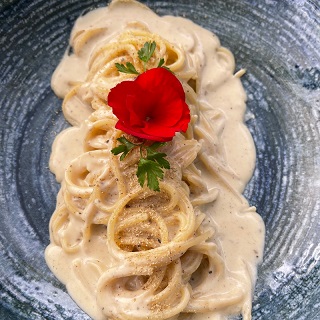 Spaghetti Cacio e Pepe