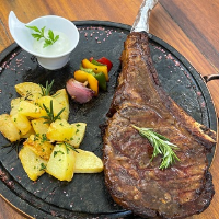 Tomahawk Angus