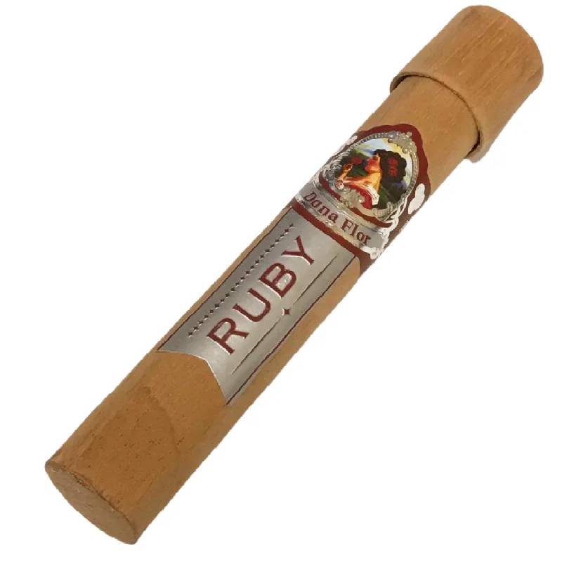 Dona Flor Ruby
