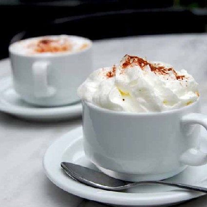 CAPUCCINO COM CHANTILLY